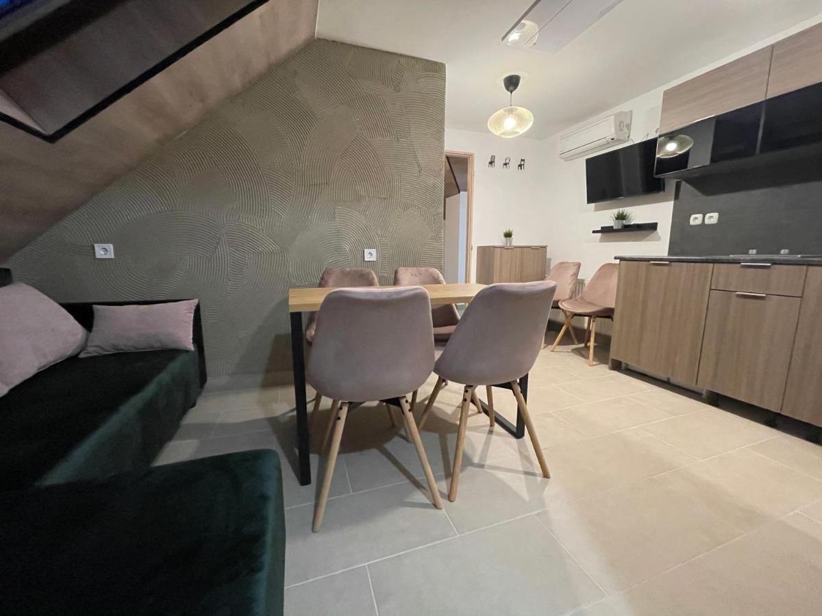 Smeraldo Apartmanok Siófok Exteriér fotografie