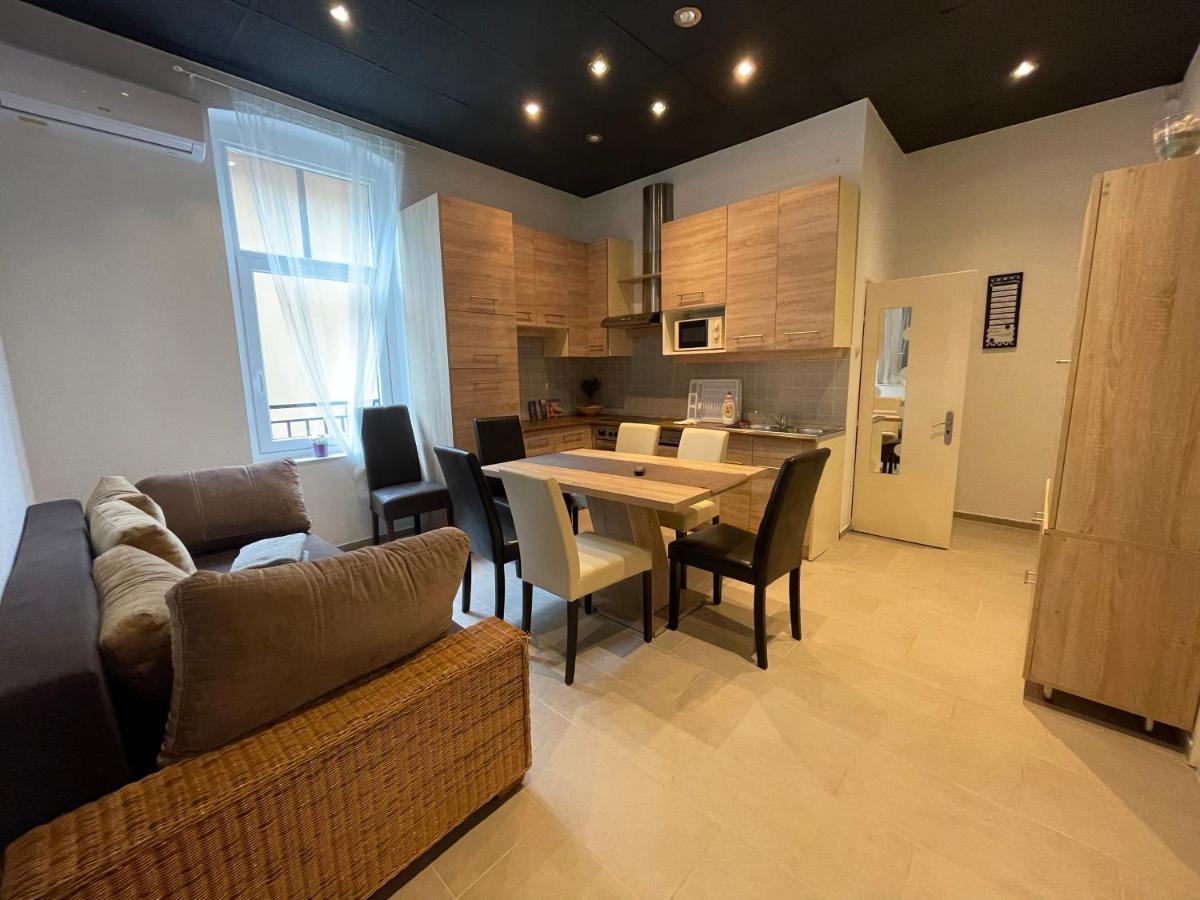 Smeraldo Apartmanok Siófok Exteriér fotografie