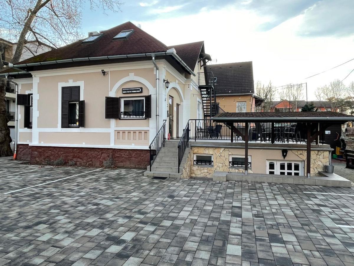 Smeraldo Apartmanok Siófok Exteriér fotografie