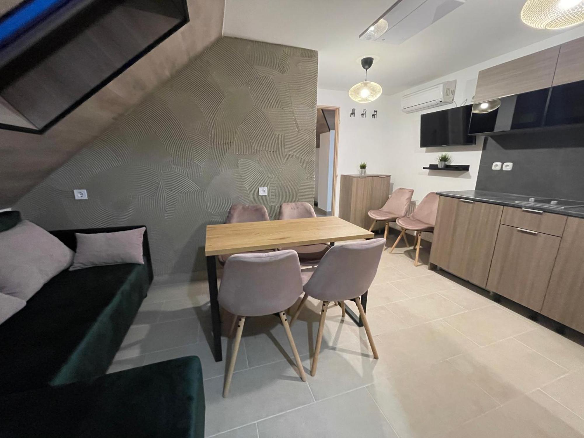 Smeraldo Apartmanok Siófok Exteriér fotografie